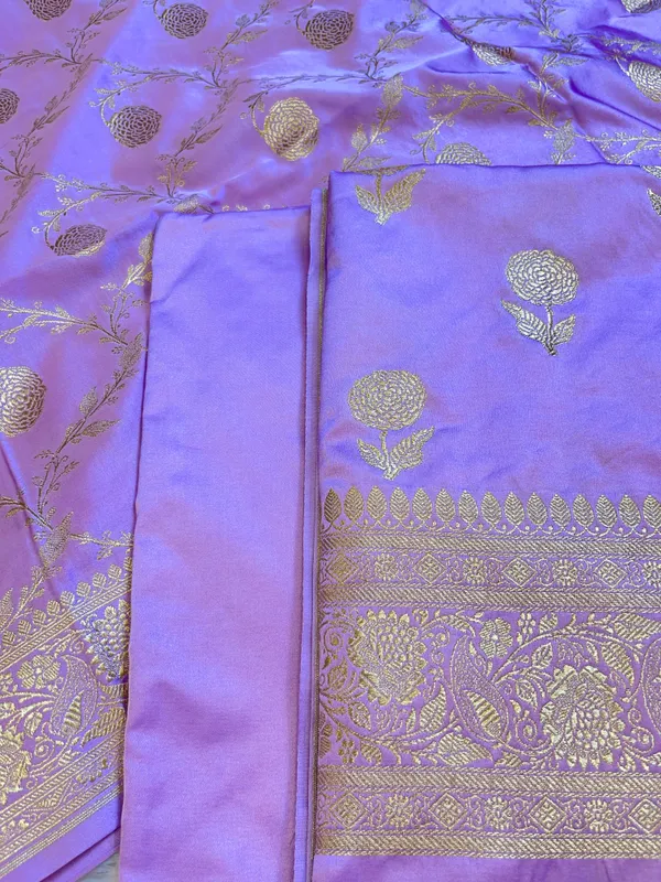 Purple_Mashru_Silk_Floral_Zari_Booti_with_Zari_Jaal_Dupatta_Handloom_Banarasi_3_pcs_Suit_Set_3000AJ_MSR18