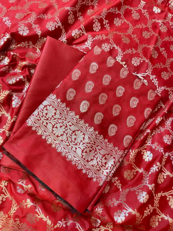 Red_Semi_Silk_Floral_Zari_Booti_Banarasi_3_pcs_Suit_Set_900AJ_SK24