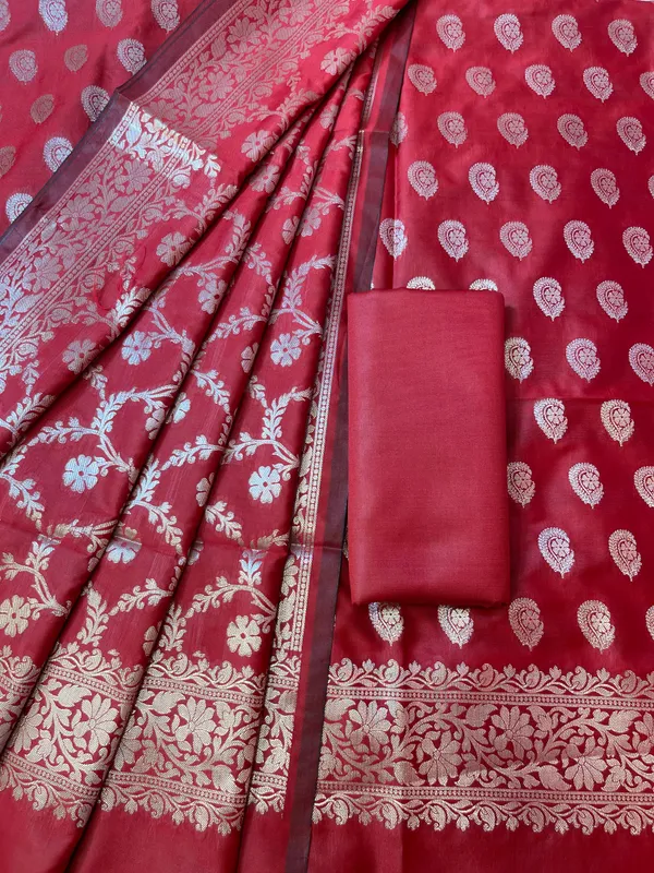 Red_Semi_Silk_Floral_Zari_Booti_Banarasi_3_pcs_Suit_Set_900AJ_SK24