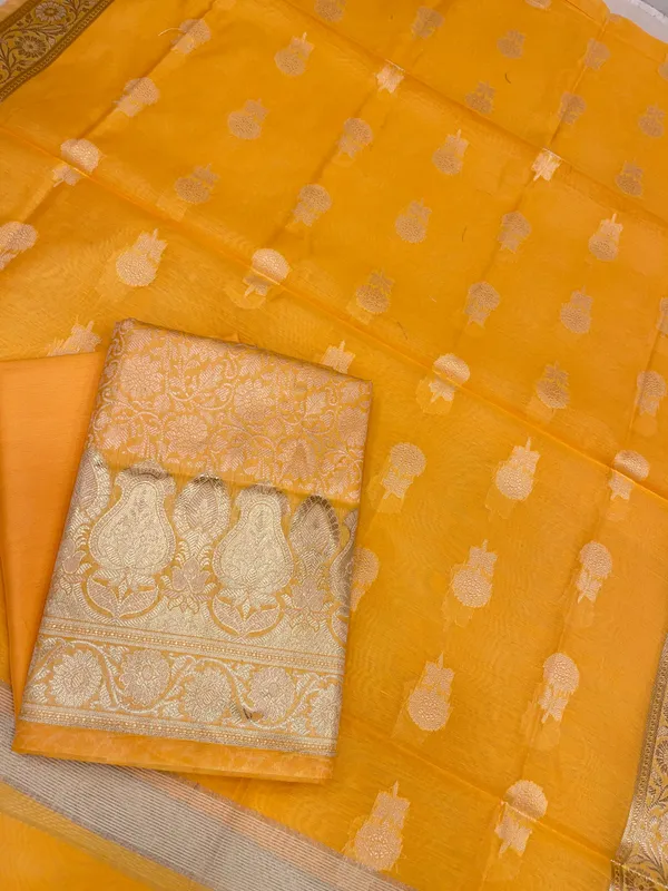 Yellow_Cotton_Silk_Banarasi_3_pcs_Suit_Set_680ASD_CS20