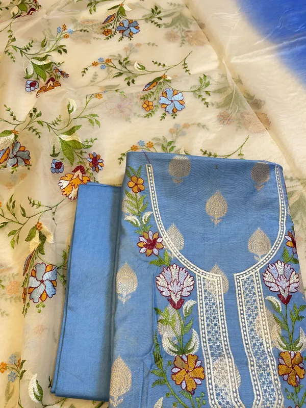 Sky_Blue_Dyable_Cotton_Silk_Minakari_Embroidered_Neck_Floral_Booti_Banarasi_Suit_140IM_DCS4