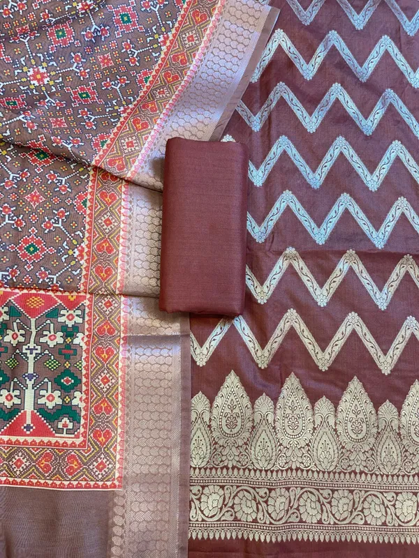 Brown_Katan_Silk_Zari_Zig-Zag_with_Cotton_Print_Dupatta_Banarasi_3_pcs_Suit_Set_1500AJ_KCP13