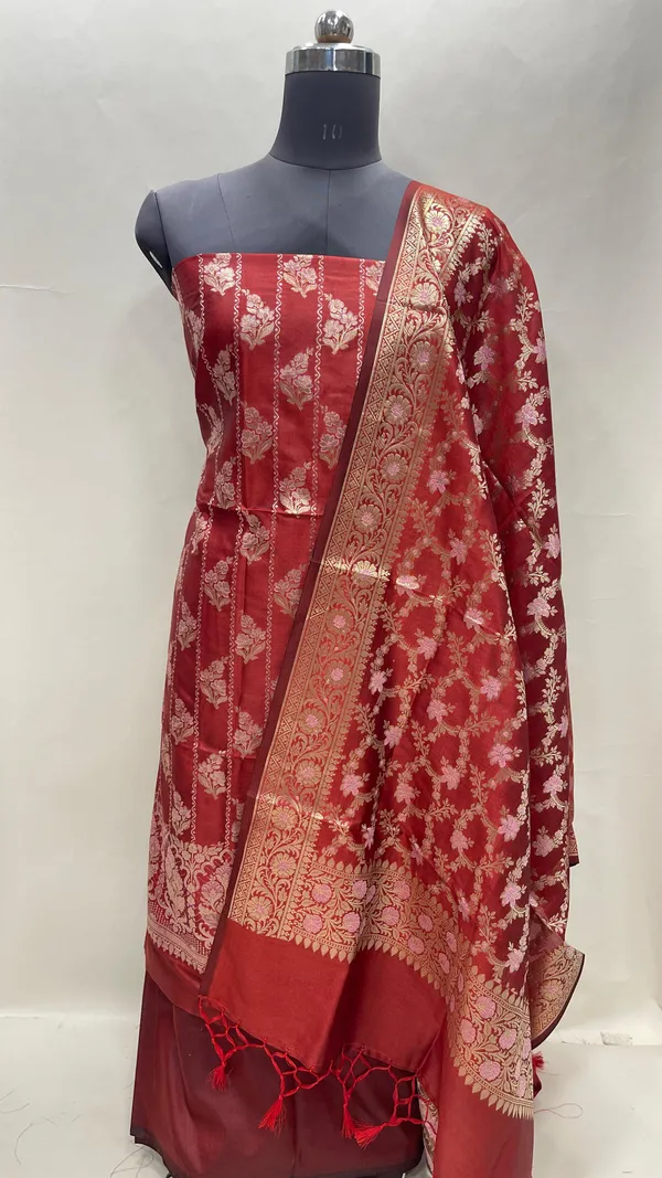 Humairah_Presents_Red_Semi_Katan_Silk_Floral_Minakari_Booti_Stripe_3_pcs_Suit_Set_with_Plain_Bottom_and_Minakari_Floral_Zari_Jaal_Red_Dupatta_ASD_143