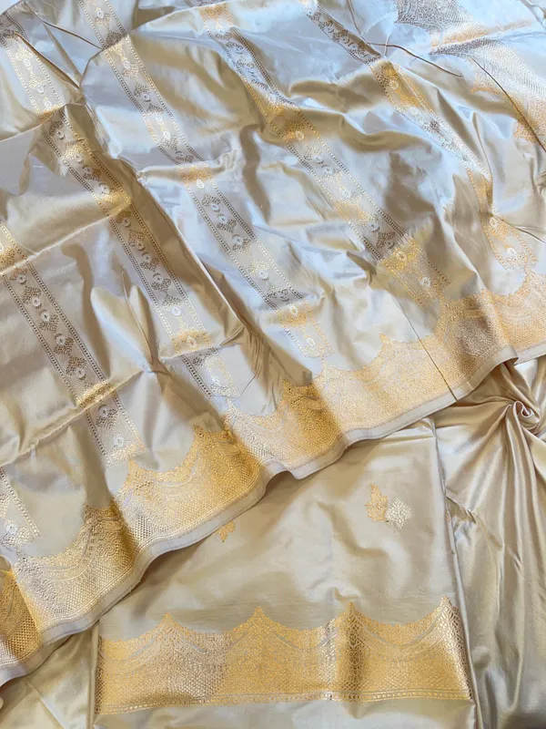 Pure_Handloom_Beige_Katan_Silk_Silver_Zari_Booti_Kadhwa_Banarasi_3_pcs_Suit_Set_14000PR_KS5