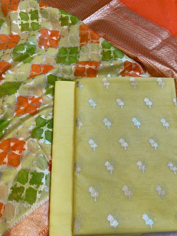 Yellow_Pure_Cotton_Lorex_weave_Dual_Zari_Booti_Banarasi_Suit_1300IM_PCL17
