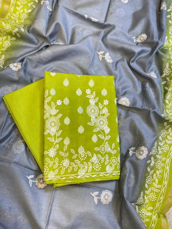 Light_Green_Cotton_Embroidery_Banarasi_3_pcs_Suit_set_with_Contrast_Grey_Dupatta_1200SKL_MSC3