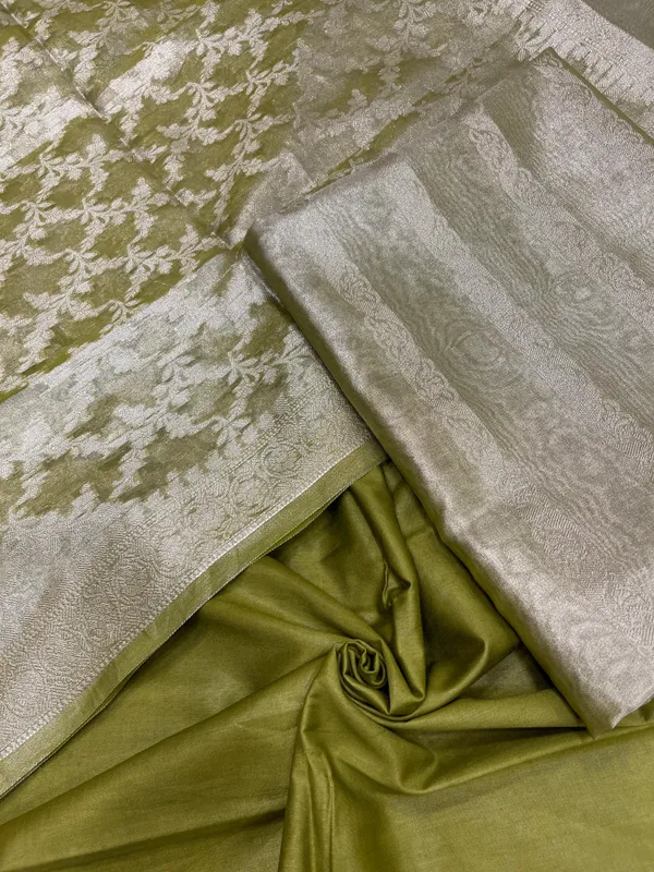 Humairah_Green_Tissue_Silk_Floral_Zari_Stripe_3_pcs_Suit_Set_with_Plain_Bottom_and_Floral_Zari_Jaal_Green_Dupatta