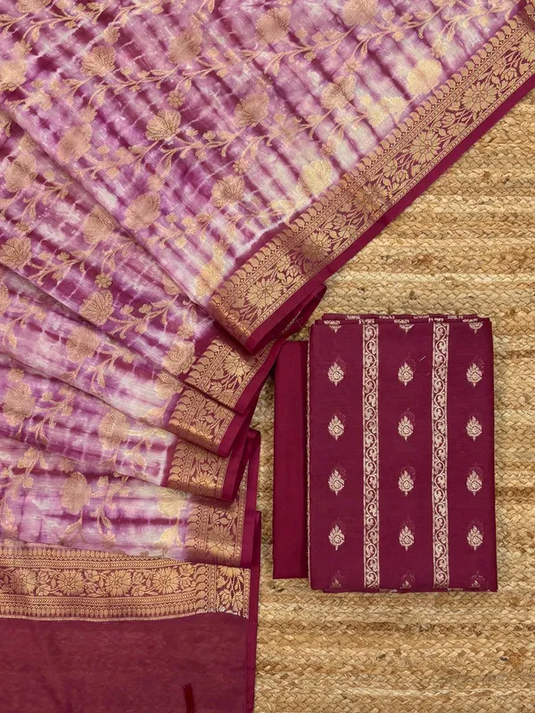 Magenta_Chanderi_Zari_Booti_with_Zari_Jaal_Dupatta_Banarasi_Suit_Set_1150SKL_CH9