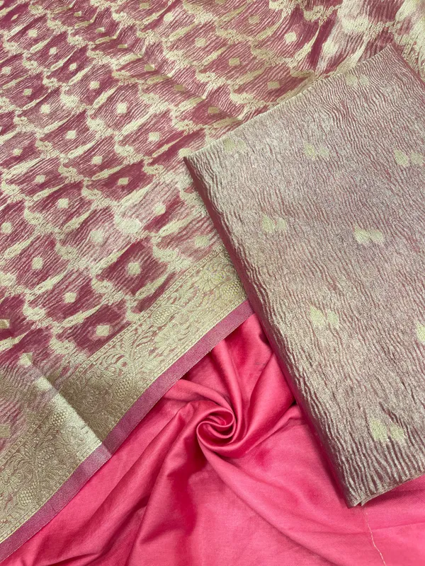 Humairah_Magenta_Crush_Tissue_Floral_Zari_Booti_3_pcs_Suit_Set_with_Plain_Bottom_and_Floral_Zari_Checkered_Booti_Magenta_Dupatta