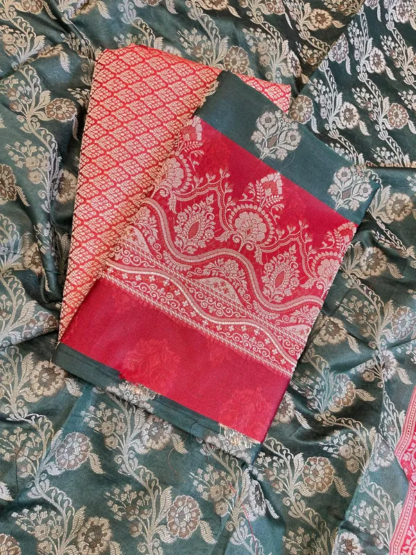 Darkgreen_Cotton_Alfi_Resham_Floral_Boota_Contrast_Red_Border_Banarasi_Suit_600AJ_PJS7