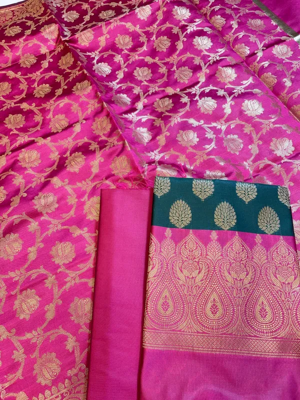 Darkgreen_Art_Silk_Floral_Zari_Boota_Contrast_Banarasi_Suit_with_Pink_Dupatta_625AJ_TPT8