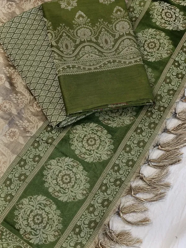 Green_Cotton_Floral_Resham_Boota_Banarasi_Suit_with_Resham_Jaal_Dupatta_Banarasi_Suit_600AJ_PJS27