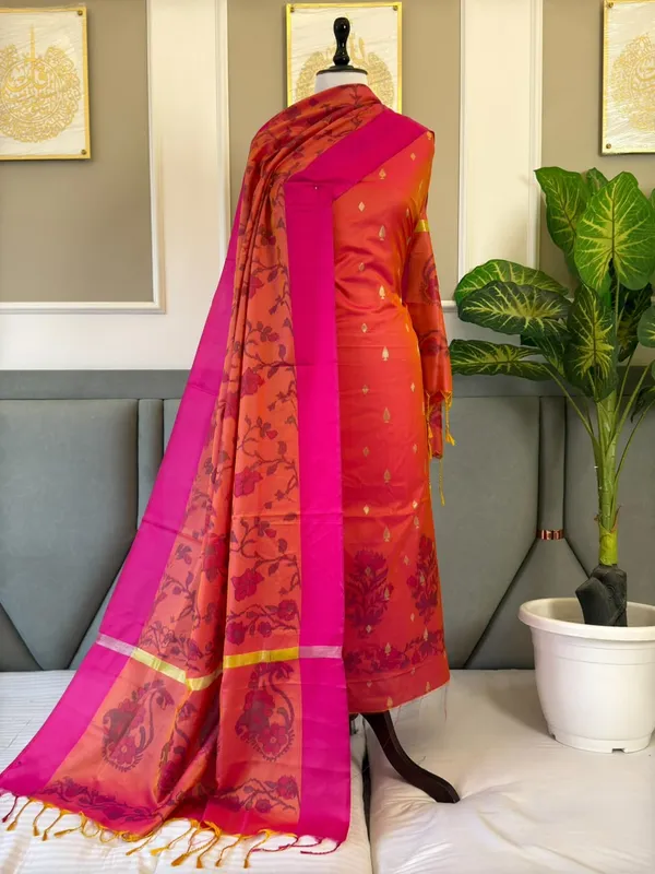 Rani_Pink_Silk_Zari_Tye_Dye_Booti_Banarasi_Suit_With_Tye_Dye_Jaal_Dupatta_125Pnj_Std1