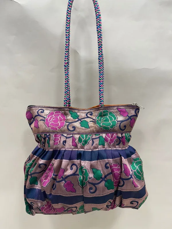 Navy_Banarasi_Hand_Bag_HBG_32