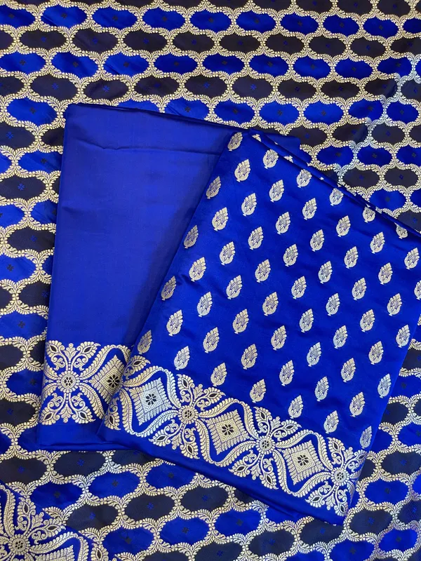 Blue_Mashru_Silk_Floral_Zari_Booti_with_Rangkaat_Dupatta_Banarasi_3_pcs_Suit_Set_26AJ_MSR9