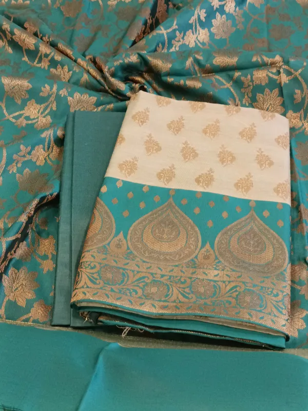 Light_Seagreen_Cotton_Floral_Zari_Booti_with_Contrast_Seagreen_Silk_Border_Banarasi_Suit_525IM_CTN4