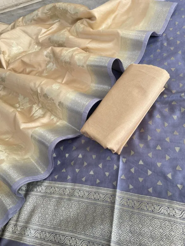 Light_Purple_Pashmina_Silk_Chunri_Zari_Booti_Banarasi_Suit_with_Contrast_Beige_Floral_Jaal_Dupatta_1250DAN_PMC9