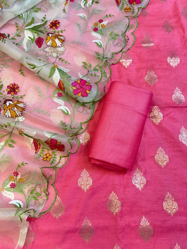 Pink_Cotton_Silk_Dyable_Floral_Zari_Booti_with_Embroidered_Dupatta_Banarasi_3_pcs_Suit_Set_14IM_DCS18