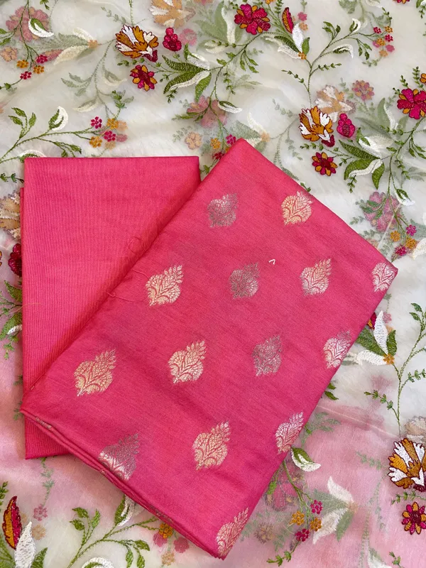 Pink_Cotton_Silk_Dyable_Floral_Zari_Booti_with_Embroidered_Dupatta_Banarasi_3_pcs_Suit_Set_14IM_DCS18