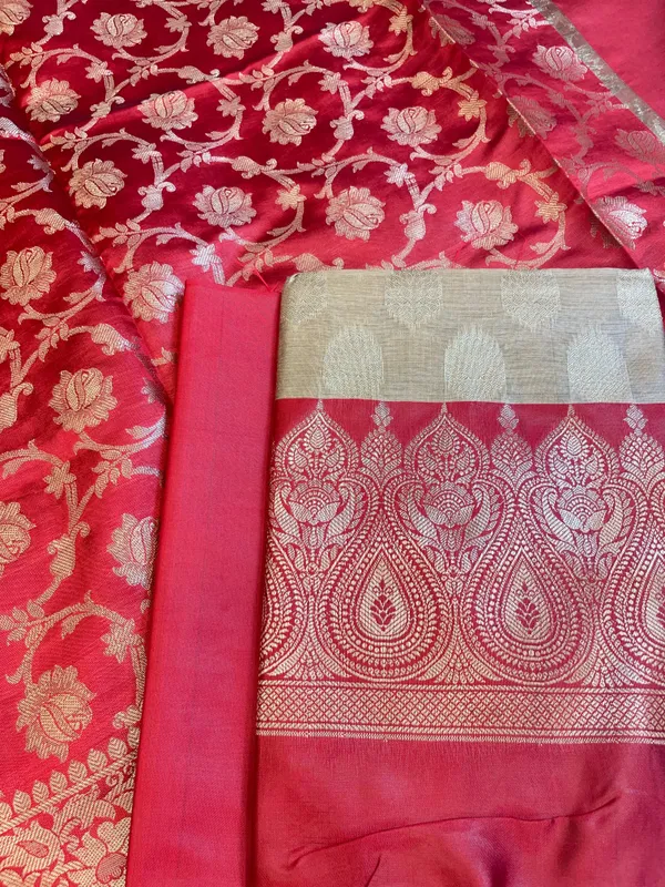 Beige_Art_Silk_Floral_Zari_Booti_Contrast_Banarasi_Suit_with_Red_Dupatta_625AJ_TPT42