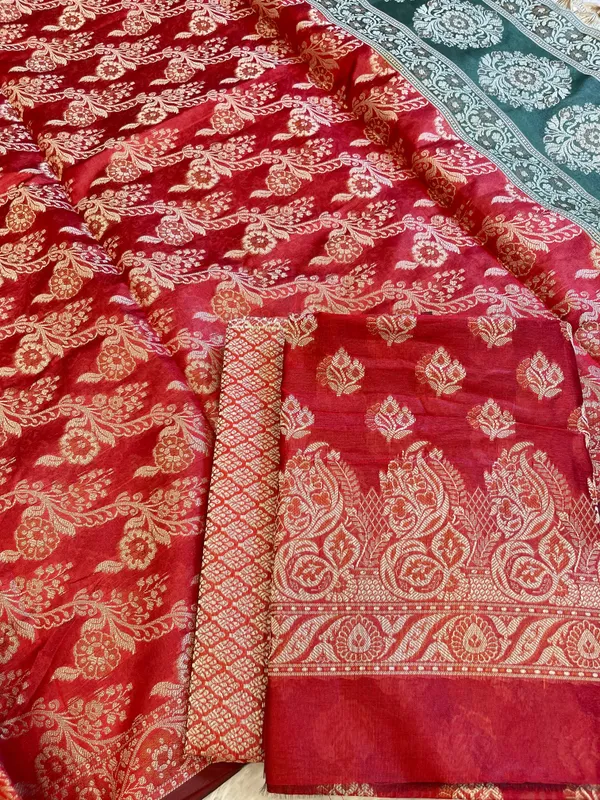 Red_Cotton_Floral_Resham_Booti_Contrast_Darkgreen_Dupatta_Banarasi_Suit_600AJ_PJS15
