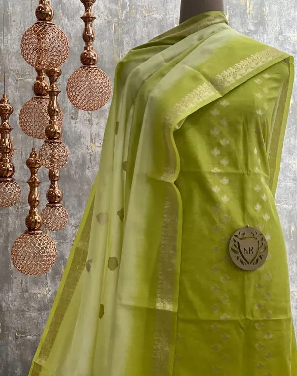 Green_Cotton_Silk_Banarasi_Suit_with_Silver_Zari_Booti_&_Elegant_Tassel_Dupatta_1050SKL_CSP6