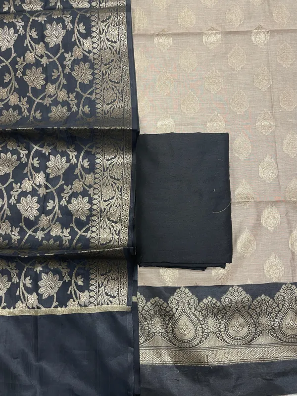 Beige_Cotton_Banarasi_3_pcs_Suit_Set_with_Contrast_Black_Dupatta_IM_CS13