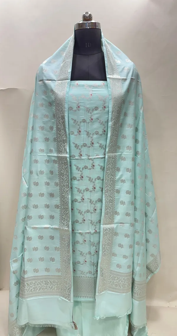 Humairah_Seagreen_Katan_Chiniya_Silk_Floral_Silver_Zari_Mina_Jaal_3_pcs_Suit_set_with_Plain_Bottom_and_Floral_Zari_Booti_Seagreen_Dupatta