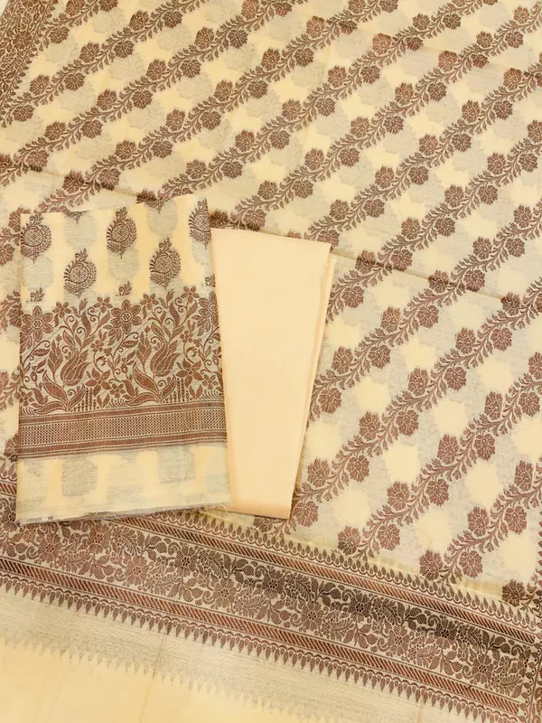 Yellow_Cotton_Banarasi_3_pcs_Suit_Set_IM_CS25