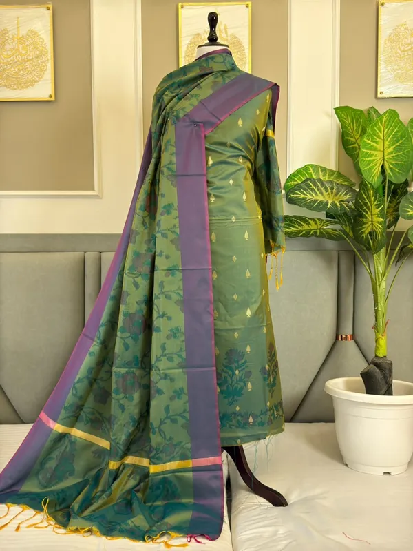 Seagreen_Silk_Zari_Tye_Dye_Booti_Banarasi_Suit_With_Tye_Dye_Jaal_Dupatta_125Pnj_Std5