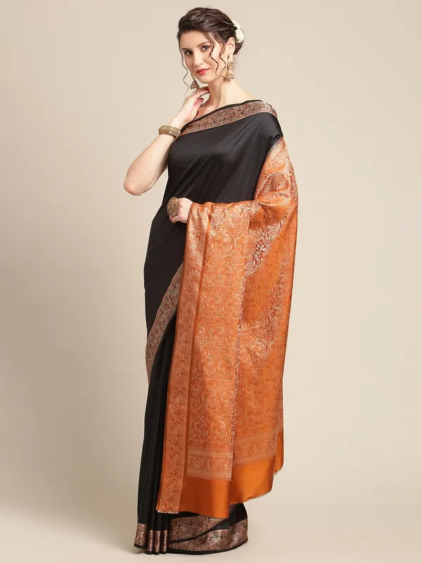 Humairah_Handwoven_Black_Valkalam_Katan_Silk_Plain_Resham_Border_With_Mustard_Blouse_Banarasi_Saree
