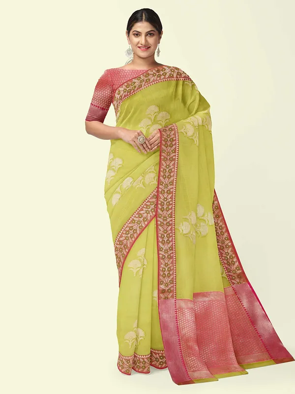 Green_Cotton_Blend_Banarasi_Sarees_For_Women_GEHKR_25