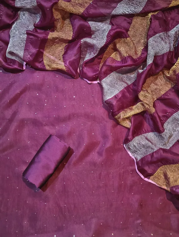 Magenta_Mul_Cotton_Abla_work_Banarasi_Suit_with_Organza_Silk_Sona_Rupa_Dupatta_12JJ_MLC4