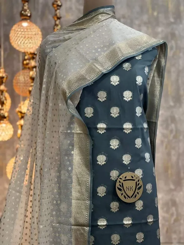 Grey_Mercerised_Lorex_Weave_Booti_With_Off-White_Dupatta_Banarasi_3_Pcs_Suit_Set_Skl_Pml5