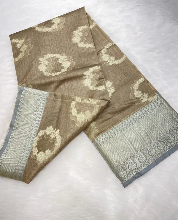 Light_Brown_Cotton_Water_Ring_Zari_Booti_Banarasi_Saree_JVC_2