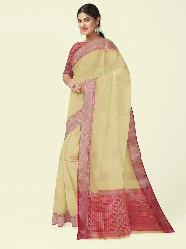 Beige_Cotton_Blend_Banarasi_Sarees_For_Women_GEHKR_43
