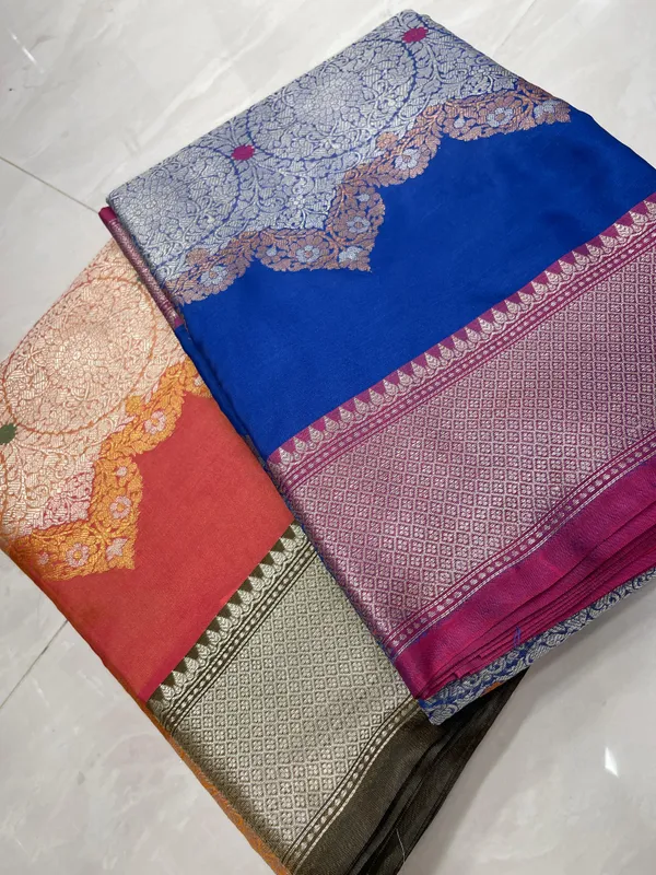 Humairah_Presents_Royal_Blue_Art_Silk_Silver_Zari_Geometrical_Mina_Booti_with_Contrast_Magenta_Pallu_Banarasi_Zari_Border_and_Magenta_Blouse