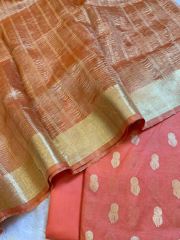 Peach_Mescrize_Cotton_Banarasi_3_pcs_Suit_Set_with_Crush_Tissue_Dupatta_1100SKL_MSC1