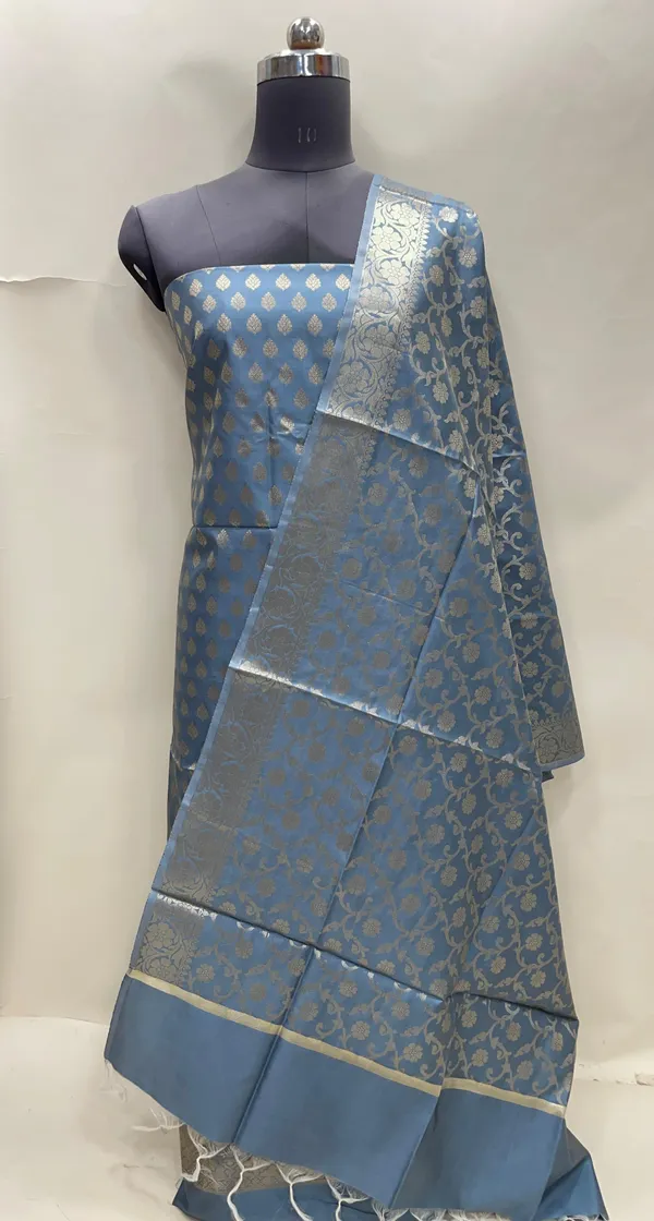 Humairah_Grey_Art_Silk_Floral_Zari_Booti_3_pcs_Suit_set_with_Plain_Bottom_and_Tilfi_Floral_Zari_Jaal_Grey_Dupatta
