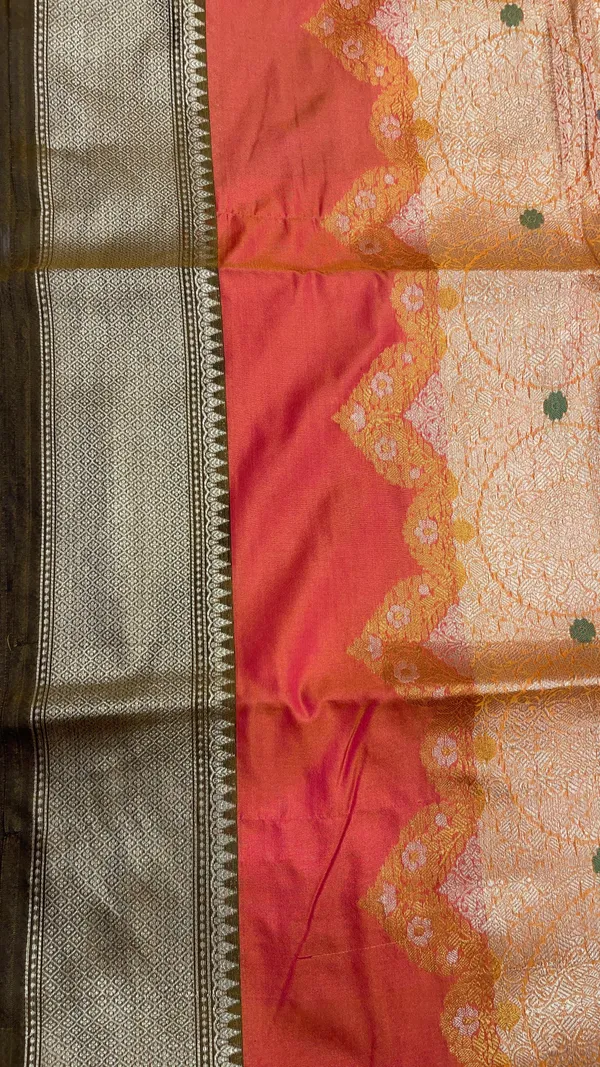 Humairah_Presents_Orange_Art_Silk_Golden_Zari_Geometrical_Mina_Booti_with_Contrast_Magenta_Pallu_Banarasi_Zari_Border_and_Magenta_Blouse