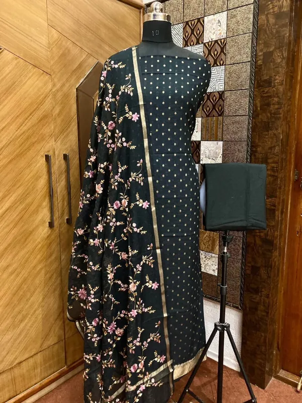 Black_Mercerise_Cotton_Chunri_Booti_with_Kota_check_Embroidery_Jaal_Dupatta_11SKL_PME11