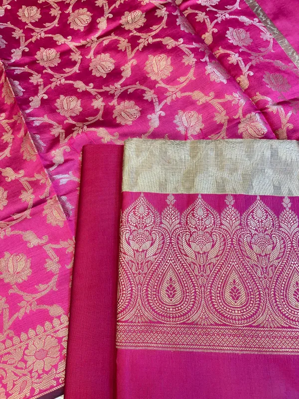 Beige_Art_Silk_Floral_Zari_Jaal_Contrast_Banarasi_Suit_with_Magenta_Dupatta_625AJ_TPT62