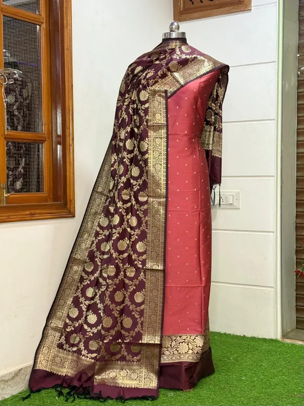 Reddish_Pink_Katan_Silk_Chunri_Zari_Booti_Contrast_Border_Banarasi_Suit_with_Wine_Zari_Jaal_Dupatta_800SKL_KSP24