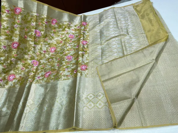 Light_Gold_Tissue_Silk_Floral_Embroidery_Resham_Jaal_with_Skirt_Border_Banarasi_Saree_MS_TS32