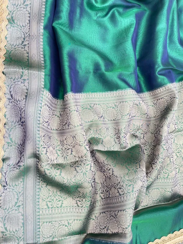 Dual_Shade_Peacock_Glass_Tissue_Silk_Plain_with_Lace_work_Border_Banarasi_Saree_BFS_GT6