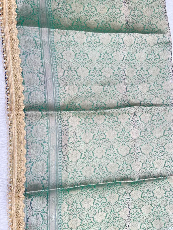 Dual_Shade_Peacock_Glass_Tissue_Silk_Plain_with_Lace_work_Border_Banarasi_Saree_BFS_GT6