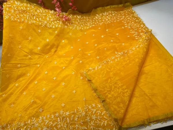 Yellow_Organza_Silk_Floral_Resham_Booti_with_Embroidery_Border_Banarasi_Saree_MS_OG1