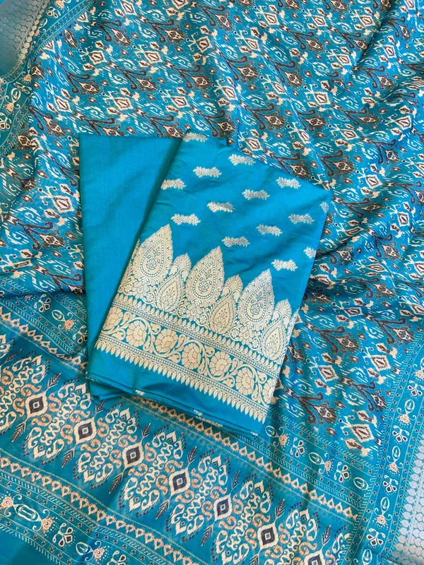 Sky_Blue_Katan_Silk_Floral_Zari_Booti_with_Cotton_Print_Dupatta_Banarasi_3_pcs_Suit_Set_1500AJ_KCP4