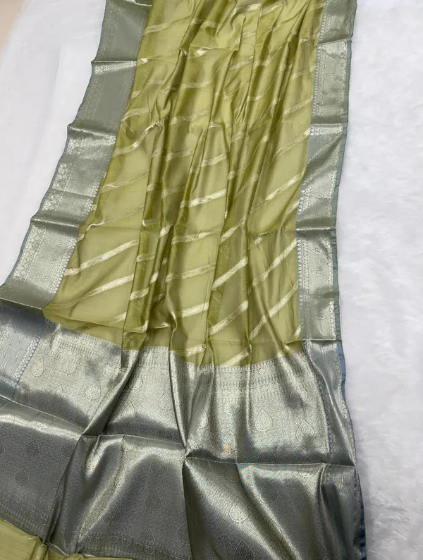 Mehndi_Green_Cotton_Water_Zari_Stripe_Banarasi_Saree_JVC_18
