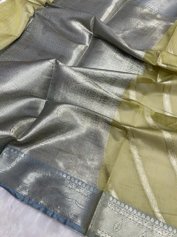 Mehndi_Green_Cotton_Water_Zari_Stripe_Banarasi_Saree_JVC_18